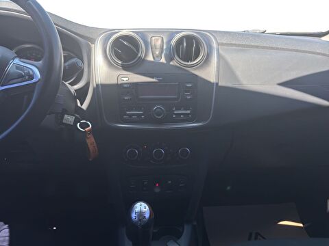 dacia, sandero, hatchback 0.9 tce stepway, manuel, benzin 2.el otomobil | renew 22