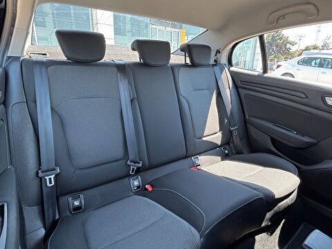 renault, megane, sedan 1.3 tce joy edc, otomatik, benzin 2.el otomobil | renew 21