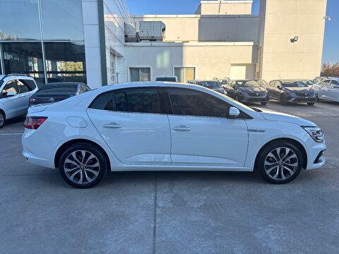 renault, megane, sedan 1.3 tce ıcon edc, otomatik, benzin 2.el otomobil | renew 8