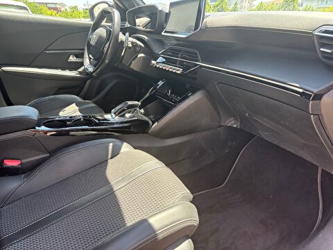peugeot, 2008, crossover 1.5 bluehdı gt dynamic eat8, otomatik, dizel 2.el otomobil | renew 12