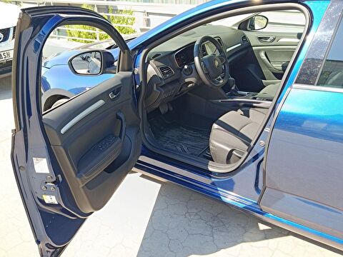 renault, megane, sedan 1.5 bluedci ıcon edc, otomatik, dizel 2.el otomobil | renew 28