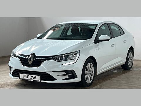 Sedan 1.3 TCe Touch EDC, 2. el otomobil | renew