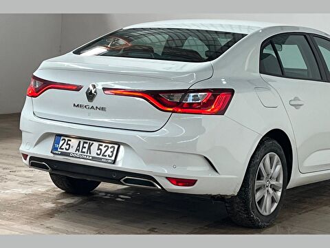 renault, megane, sedan 1.3 tce touch edc, otomatik, benzin 2.el otomobil | renew 12