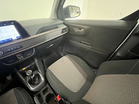 ford, tourneo courier, kombi 1.5 ecoblue deluxe, manuel, dizel 2.el otomobil | renew 27