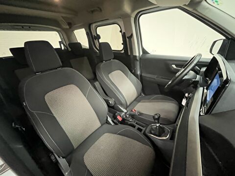 ford, tourneo courier, kombi 1.5 ecoblue deluxe, manuel, dizel 2.el otomobil | renew 16