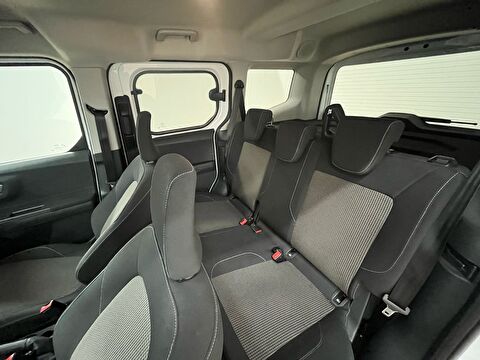 ford, tourneo courier, kombi 1.5 ecoblue deluxe, manuel, dizel 2.el otomobil | renew 18