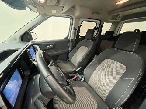ford, tourneo courier, kombi 1.5 ecoblue deluxe, manuel, dizel 2.el otomobil | renew 17