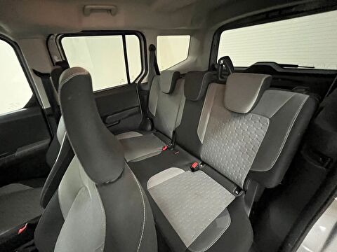 ford, tourneo courier, 1.5 tdcı titanium, manuel, dizel 2.el otomobil | renew 23