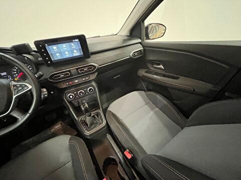 dacia, sandero, hatchback 1.0 tce stepway extreme cvt, otomatik, benzin 2.el otomobil | renew 19