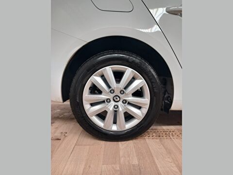 renault, megane, sedan 1.3 tce touch edc, otomatik, benzin 2.el otomobil | renew 32