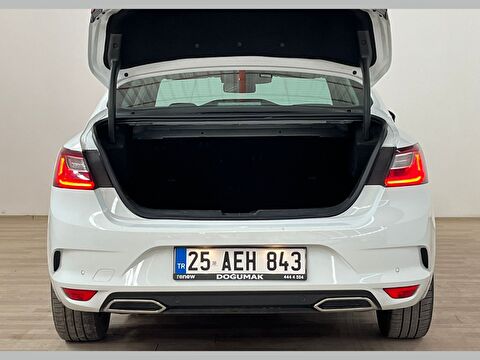 renault, megane, sedan 1.3 tce touch edc, otomatik, benzin 2.el otomobil | renew 14