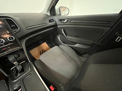 renault, megane, sedan 1.3 tce touch edc, otomatik, benzin 2.el otomobil | renew 24