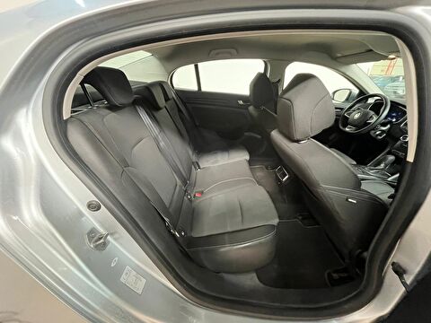 renault, megane, sedan 1.3 tce touch edc, otomatik, benzin 2.el otomobil | renew 15