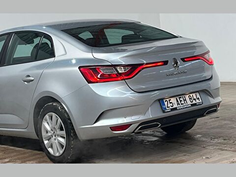 renault, megane, sedan 1.3 tce touch edc, otomatik, benzin 2.el otomobil | renew 13