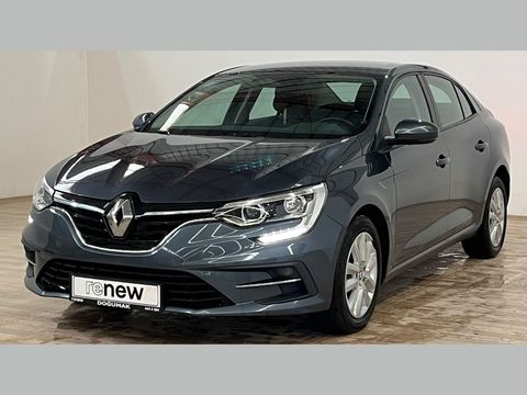 Sedan 1.3 TCe Touch EDC, 2. el otomobil | renew