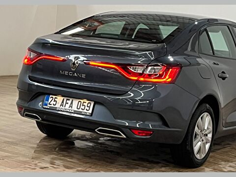 renault, megane, sedan 1.3 tce touch edc, otomatik, benzin 2.el otomobil | renew 12