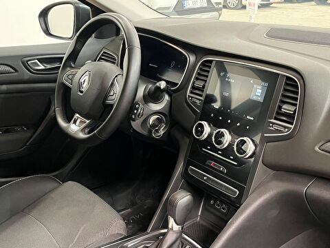 renault, megane, sedan 1.3 tce touch edc, otomatik, benzin 2.el otomobil | renew 22
