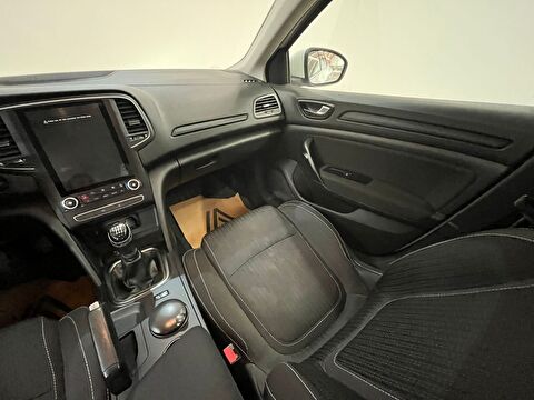 renault, megane, sedan 1.5 dcı touch, manuel, dizel 2.el otomobil | renew 15