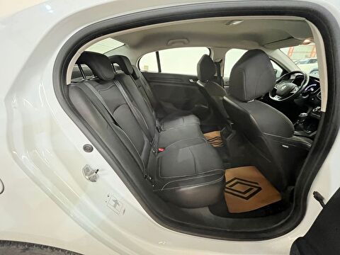 renault, megane, sedan 1.5 dcı touch, manuel, dizel 2.el otomobil | renew 12