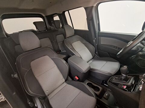 renault, kangoo multix, combi 1.3 tce ıconic edc, otomatik, benzin 2.el otomobil | renew 19