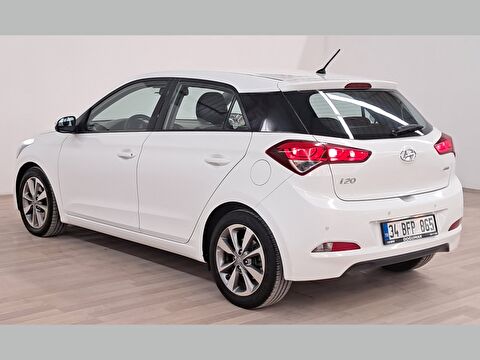 hyundai, i20, hatchback 1.4 crdı style, manuel, dizel 2.el otomobil | renew 13