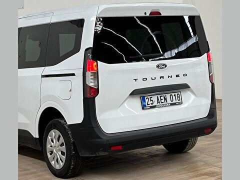 ford, tourneo courier, 1.5l ecoblue deluxe, manuel, dizel 2.el otomobil | renew 11