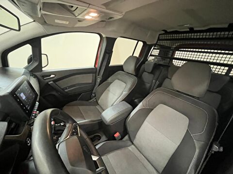 renault, kangoo multix, 1.3 tce ıconic edc, otomatik, benzin 2.el otomobil | renew 15