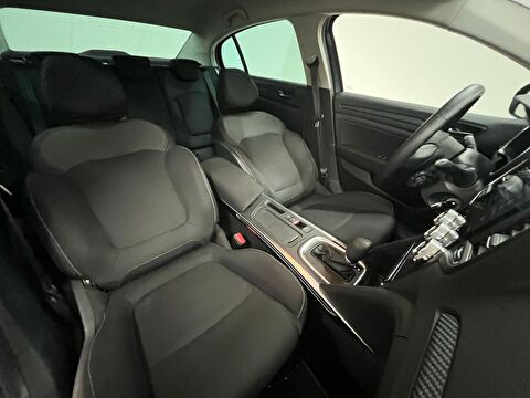 renault, megane, sedan 1.3 tce joy comfort edc, otomatik, benzin 2.el otomobil | renew 17