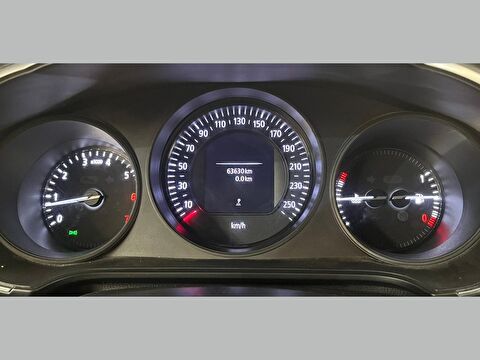 renault, megane, hatchback 1.6 16v joy, manuel, benzin 2.el otomobil | renew 26