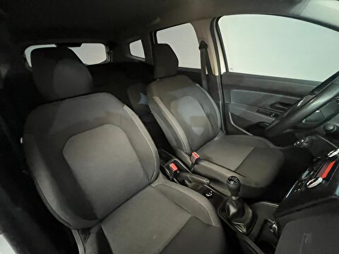 dacia, duster, suv 1.3 tce 4x4 essential, manuel, benzin 2.el otomobil | renew 17