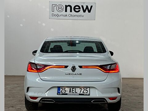 renault, megane, sedan 1.3 tce touch edc, otomatik, benzin 2.el otomobil | renew 13