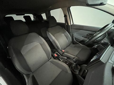 dacia, duster, suv 1.3 tce 4x4 essential, manuel, benzin 2.el otomobil | renew 25