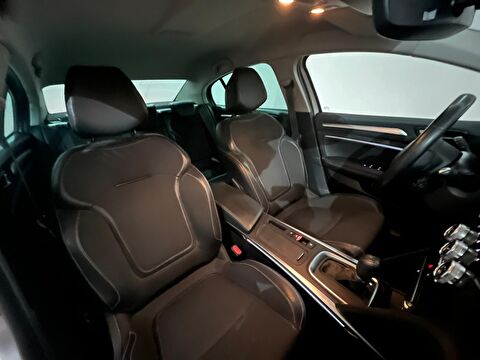 renault, megane, sedan 1.5 blue dcı ıcon edc, otomatik, dizel 2.el otomobil | renew 17