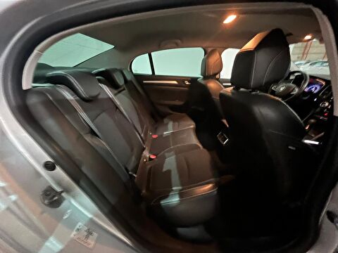 renault, megane, sedan 1.5 blue dcı ıcon edc, otomatik, dizel 2.el otomobil | renew 15