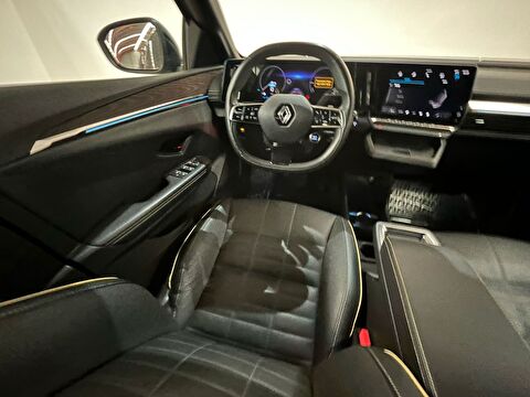 renault, megane e-tech, crossover ev60 ıconic otomatik, otomatik, elektrik 2.el otomobil | renew 24