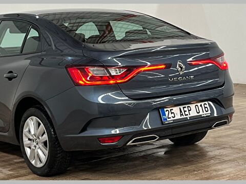 renault, megane, sedan 1.3 tce touch edc, otomatik, benzin 2.el otomobil | renew 11