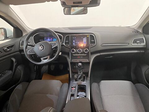 renault, megane, sedan 1.3 tce touch, otomatik, benzin 2.el otomobil | renew 18