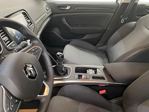 renault, megane, sedan 1.3 tce touch, otomatik, benzin 2.el otomobil | renew 26