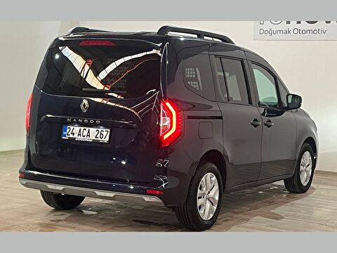 renault, kangoo multix, combi 1.3 tce ıconic edc, otomatik, benzin 2.el otomobil | renew 8
