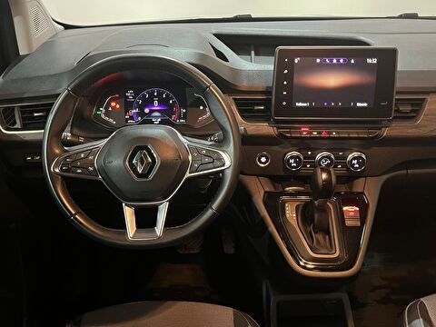 renault, kangoo multix, combi 1.3 tce ıconic edc, otomatik, benzin 2.el otomobil | renew 26