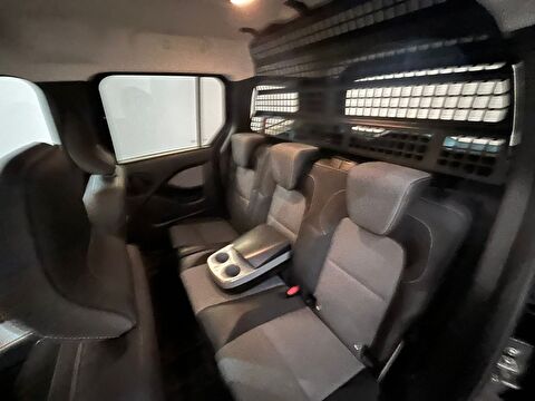 renault, kangoo multix, combi 1.3 tce ıconic edc, otomatik, benzin 2.el otomobil | renew 25