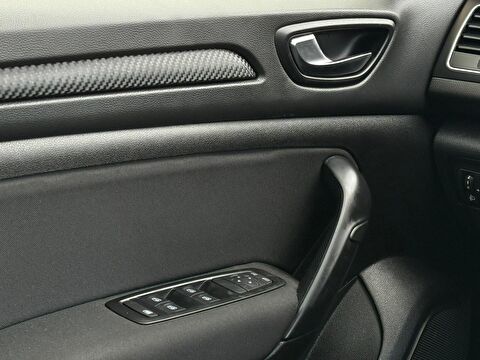 renault, megane, sedan 1.3 tce joy comfort edc, otomatik, benzin 2.el otomobil | renew 25