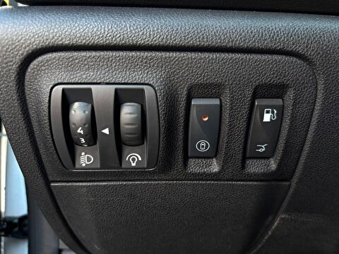 renault, megane, sedan 1.3 tce touch edc, otomatik, benzin 2.el otomobil | renew 15