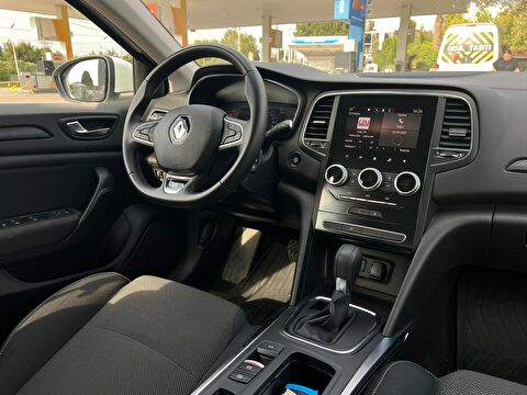 renault, megane, sedan 1.3 tce touch edc, otomatik, benzin 2.el otomobil | renew 12
