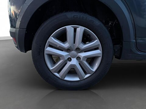 dacia, sandero, hatchback 1.0 tce stepway essential cvt, otomatik, benzin 2.el otomobil | renew 8