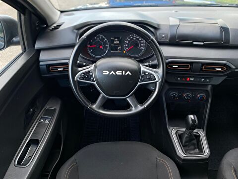 dacia, sandero, hatchback 1.0 tce stepway essential cvt, otomatik, benzin 2.el otomobil | renew 8