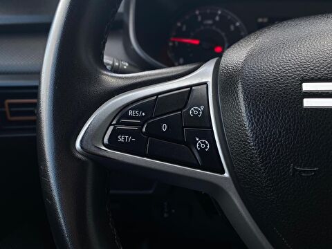 dacia, sandero, hatchback 1.0 tce stepway essential cvt, otomatik, benzin 2.el otomobil | renew 18
