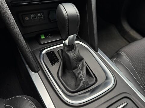 renault, megane, sedan 1.3 tce ıcon edc, otomatik, benzin 2.el otomobil | renew 15