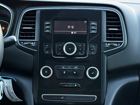 renault, megane, sedan 1.3 tce joy edc, otomatik, benzin 2.el otomobil | renew 17