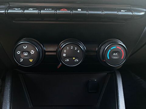 dacia, duster, suv 1.5 bluedcı 4x4 comfort, manuel, dizel 2.el otomobil | renew 18